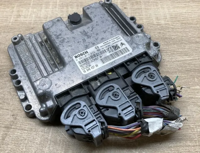 PEUGEOT 308 T7 (2007-2015) Engine Control Unit ECU 9664843780,0281013872 34434318