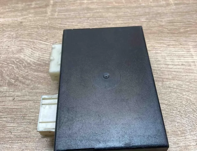 BMW 7 Series E23 (1977-1987) Suspension control unit 6760163,412215083,004 34364495