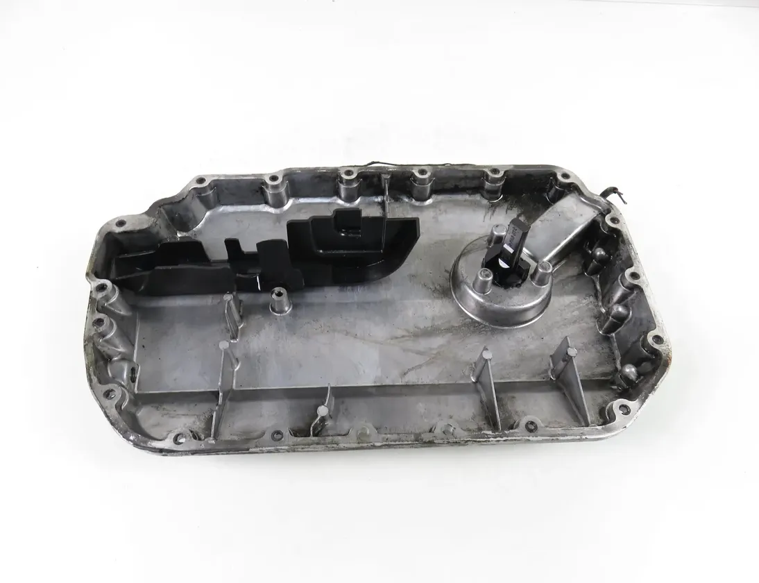 AUDI A6 C5/4B (1997-2004) Crankcase 34355639