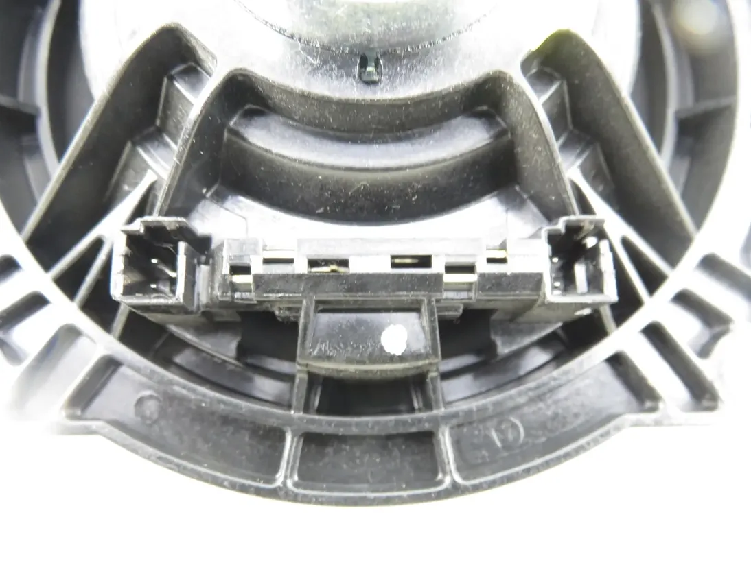 BMW 5 Series F10/F11 (2009-2017) Right Side Floor Speaker Woofer 9175697 34290328