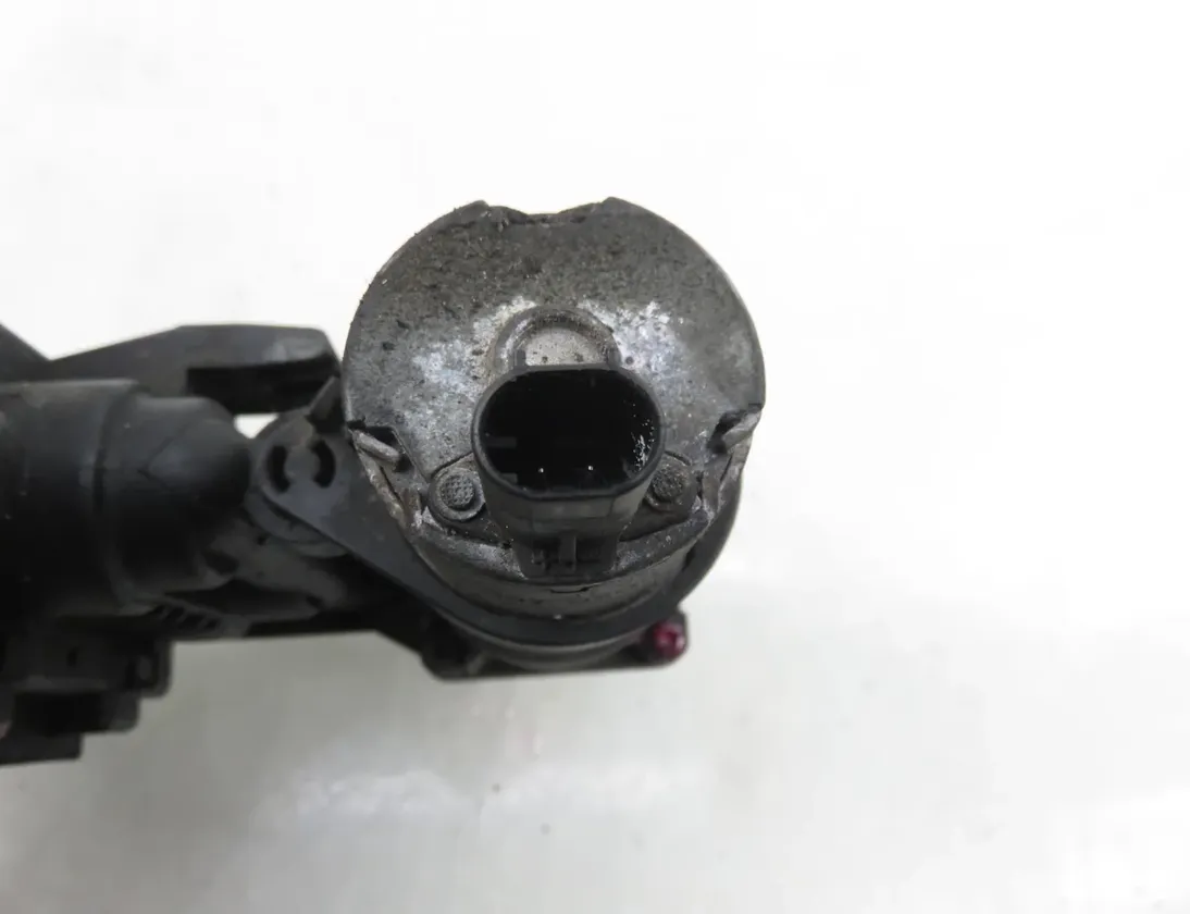 BMW 5 Series E39 (1995-2004) Heating radiator valve 8374994,1147412135 34842921