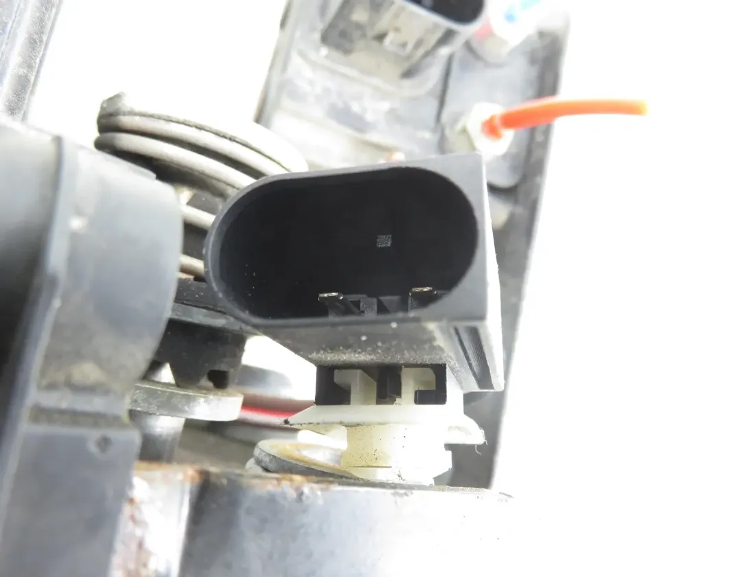 BMW 5 Series F10/F11 (2009-2017) Suspension Compressor 34355626