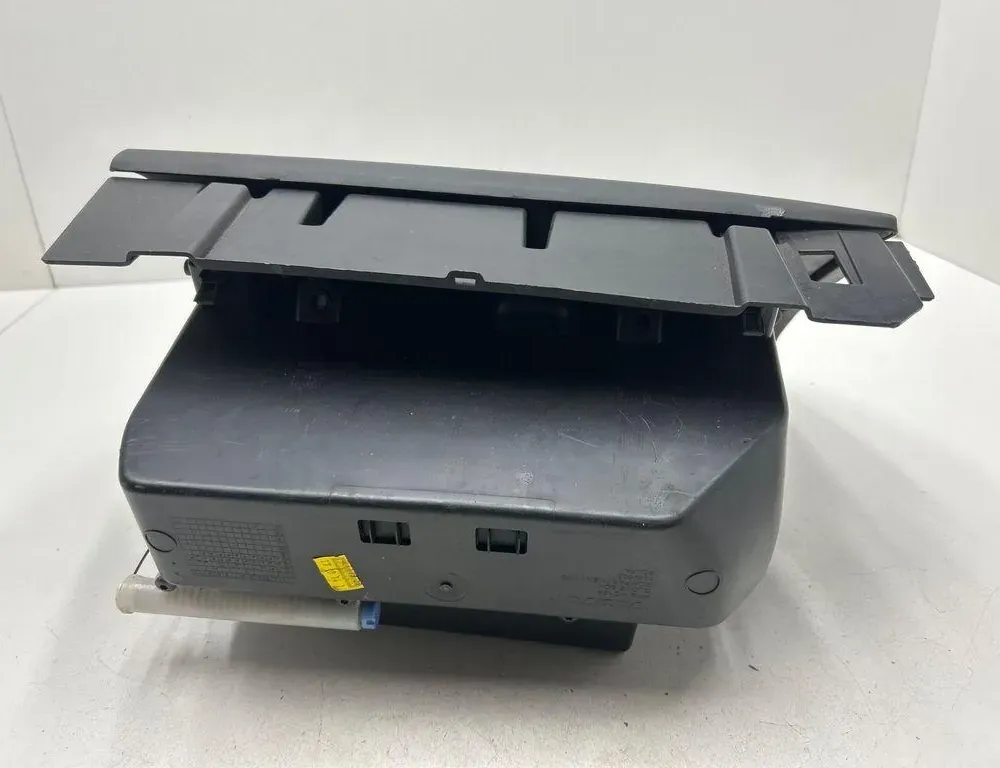 VOLVO V40 Cross Country 1 generation (2012-2020) Glove Box 8632803 34108694