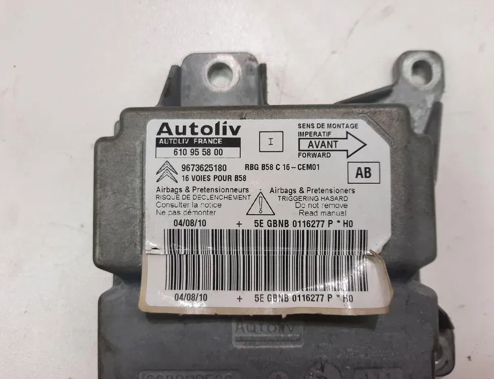 CITROËN C4 Picasso 1 generation (2006-2013) SRS Control Unit 610955800 34127057