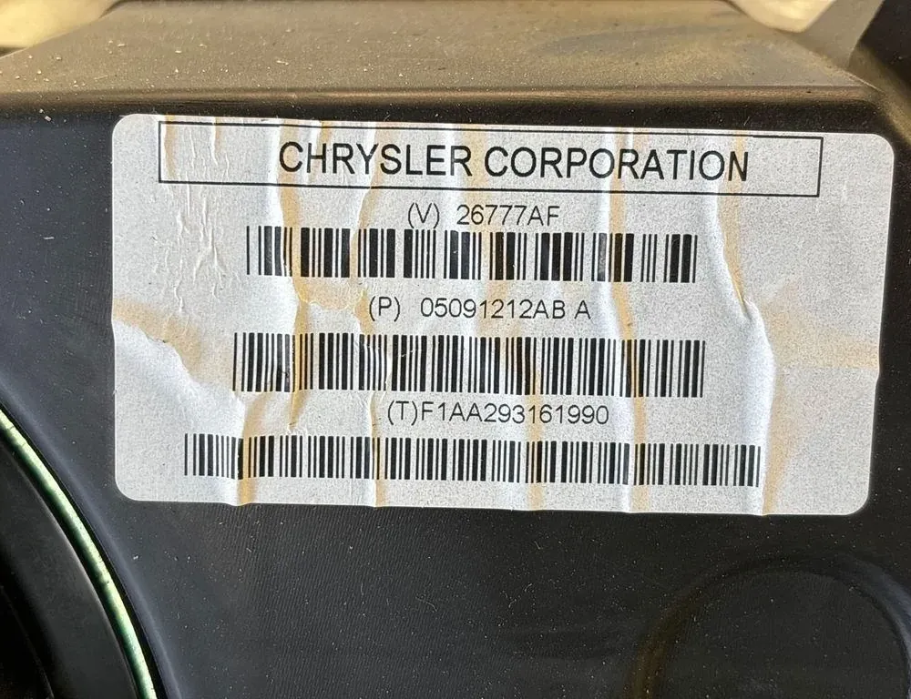 JEEP Cherokee 5 generation (KL) (2013-2024) Subwoofer 26777AF 34114658