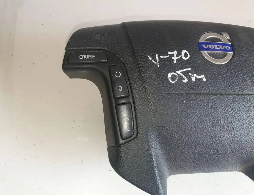 VOLVO V70 3 generation (2007-2020) Steering Wheel Airbag 30754313 34126588