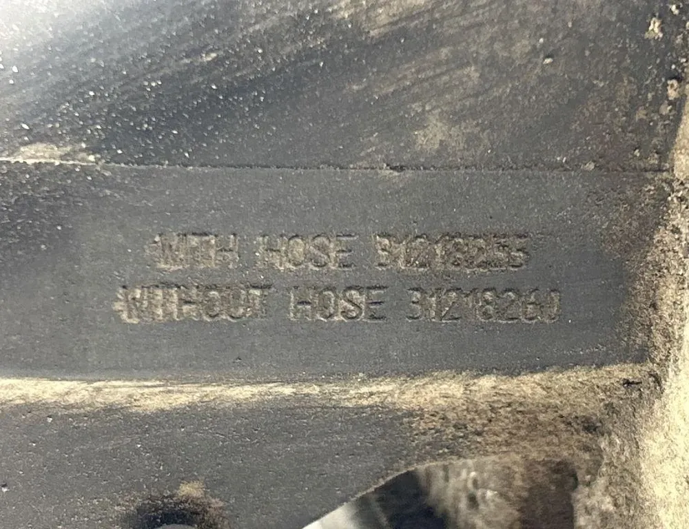 VOLVO V70 3 generation (2007-2020) Замок крышки топливного бака 31218260 34116110