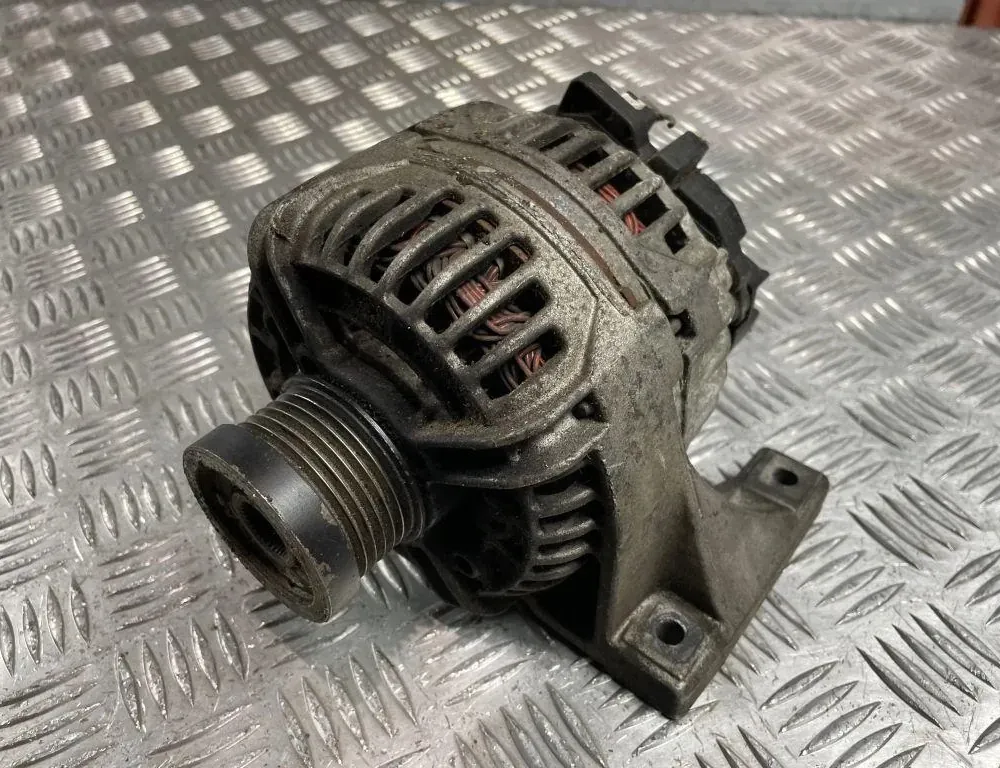 VOLVO V70 3 generation (2007-2020) Alternator 0124525029 34093073