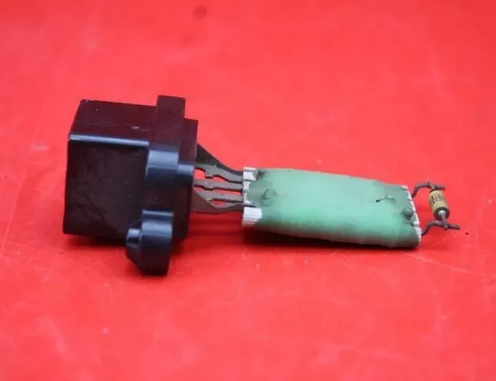 SKODA Citigo 1 generation (2011-2020) Interior Heater Resistor 23560040