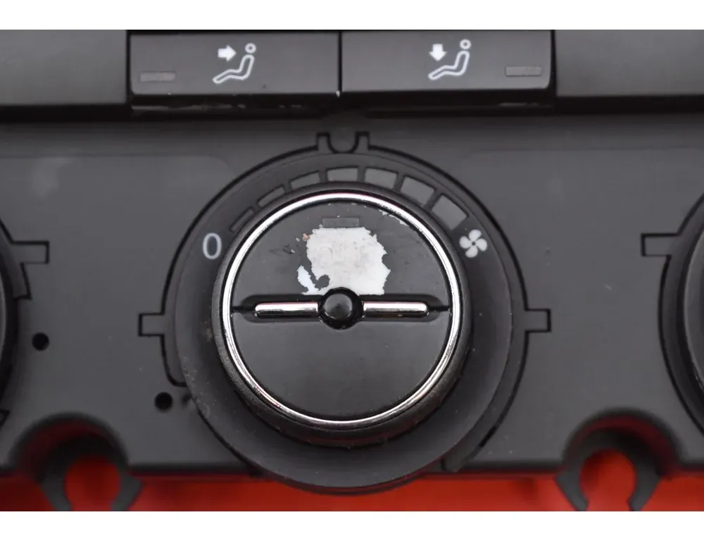 VOLKSWAGEN Golf 4 generation (1997-2006) Climate Control Unit VOLKSWAGEN 33233235