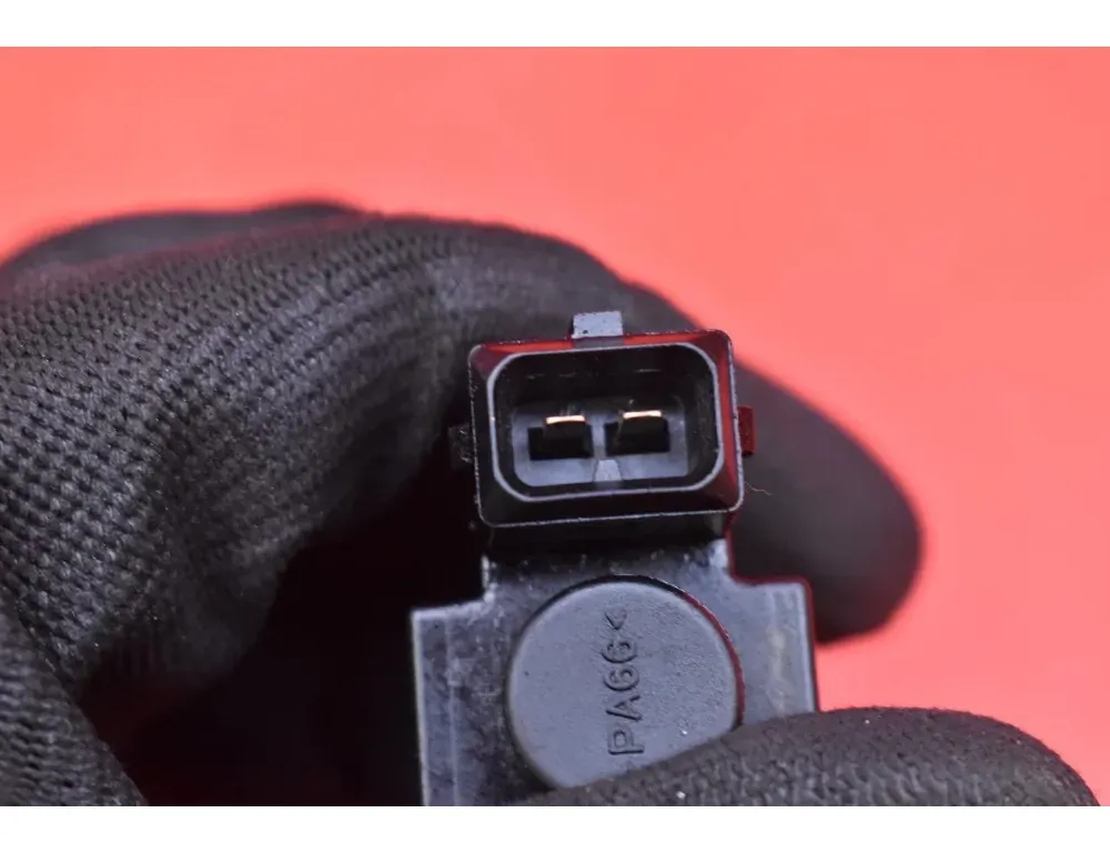 OPEL Astra J (2009-2020) Vacuum Valve 8972882491 33526041