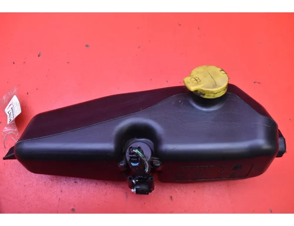 DACIA 800 Series 1 generation (1986-1999) Window Washer Tank 289104583R 33800283