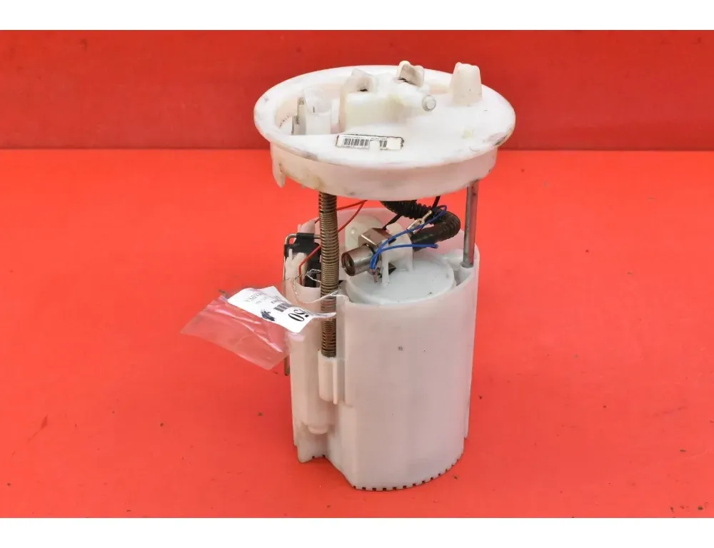 VOLVO V40 2 generation (2012-2020) Fuel Pump 31321091 34528807