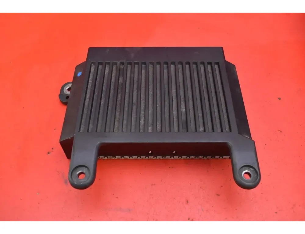 VOLVO V70 2 generation (2000-2008) Sound Amplifier 31215612 34485808