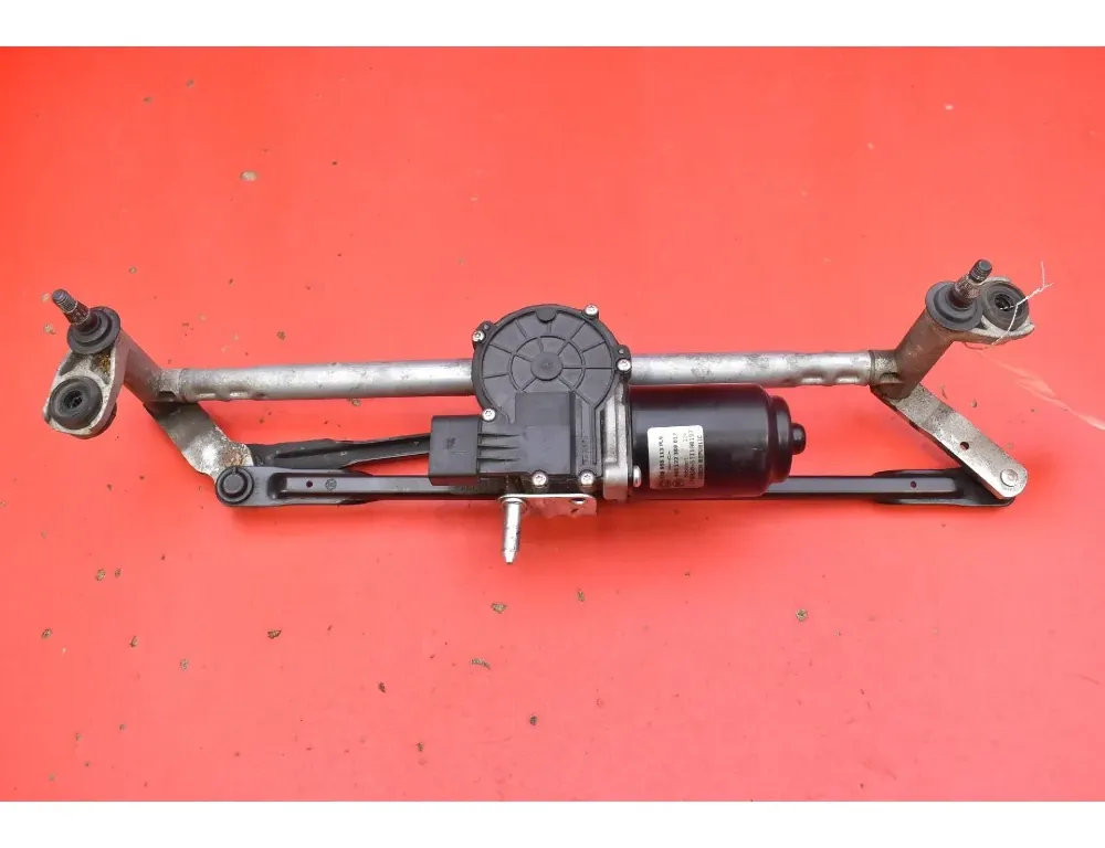 SKODA Express Двигатель стеклоочистителей 5JB955113 34528737