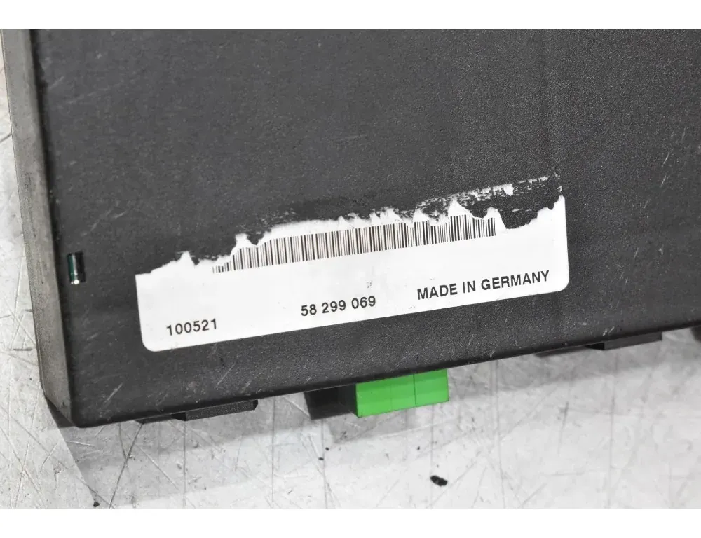 VOLVO V70 2 generation (2000-2008) Removable trailer hitch 30698765 34485791