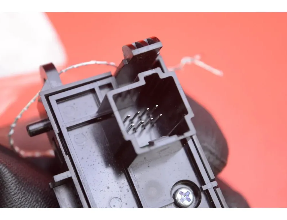 VOLVO V70 2 generation (2000-2008) Handbrake Handle 30773539 34485559