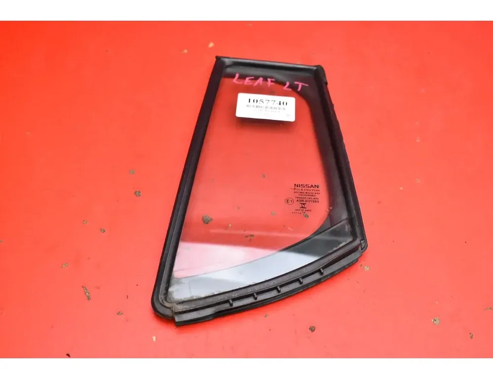 NISSAN Leaf 2 generation (2017-2023) Фортачка задняя правая 34366504
