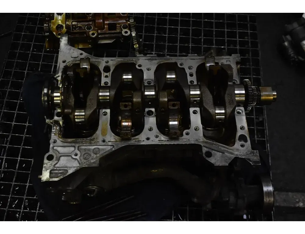 NISSAN Altima L31 (2002-2006) Engine Block QR25 34339215