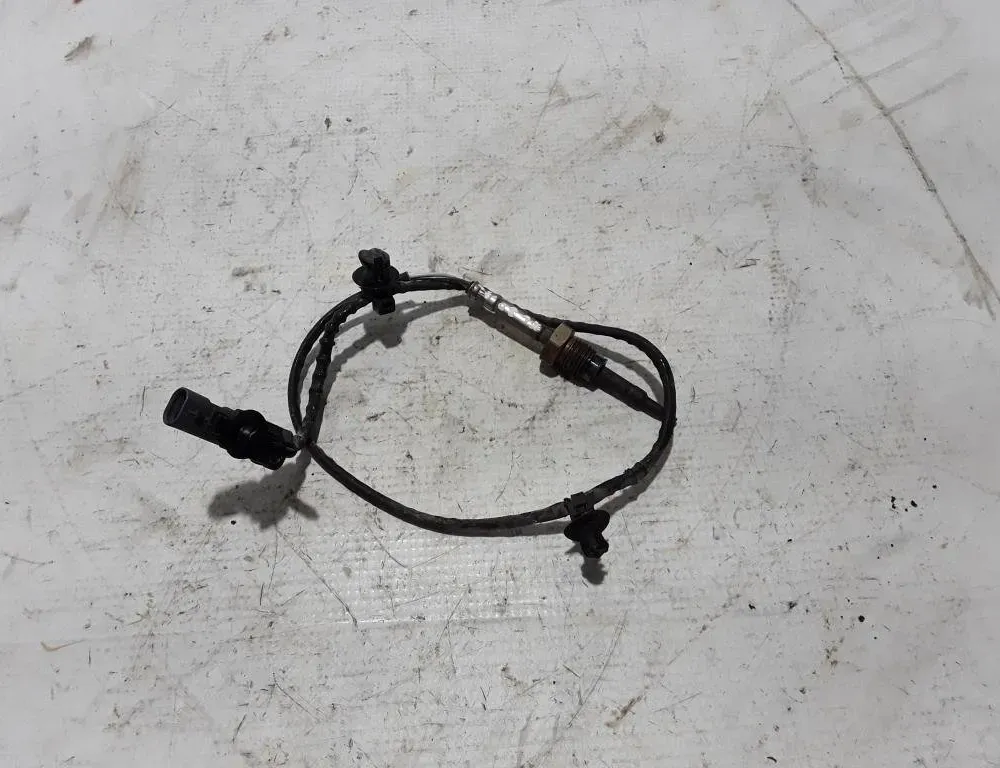 VOLVO XC60 2 generation (2017-2024) Exhaust gas temperature sensor 31430479 20997040