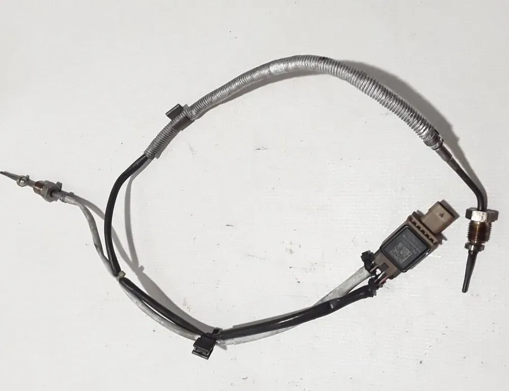 AUDI A6 C8/4K (2018-2024) Exhaust gas temperature sensor 8W0919519C 21601844