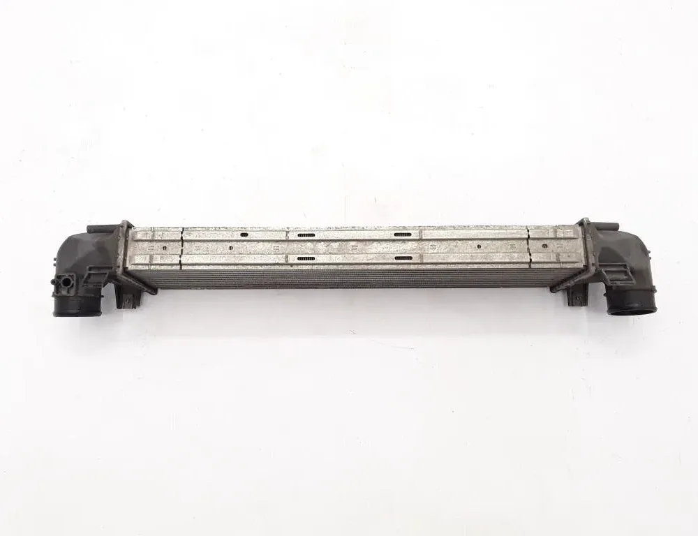 VOLVO XC70 3 generation (2007-2020) Intercooler Radiator 31338474 22318597