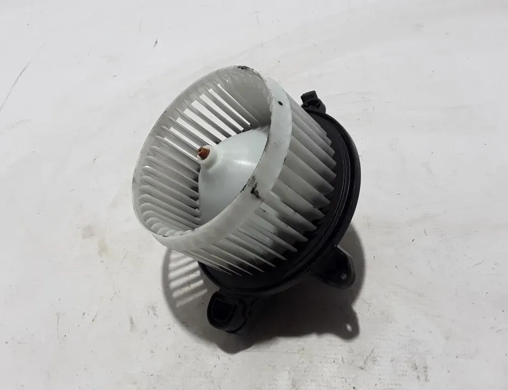 VOLVO XC40 1 generation (2017-2024) Heater Blower Fan 31497510 22424467