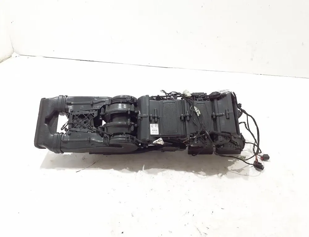 AUDI Q8 4M (2018-2024) Interior Heater 4M0820004 28395046