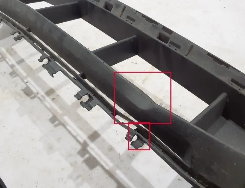 MERCEDES-BENZ E-Class W213/S213/C238/A238 (2016-2024) Front Bumper Molding A2138858804 31440644