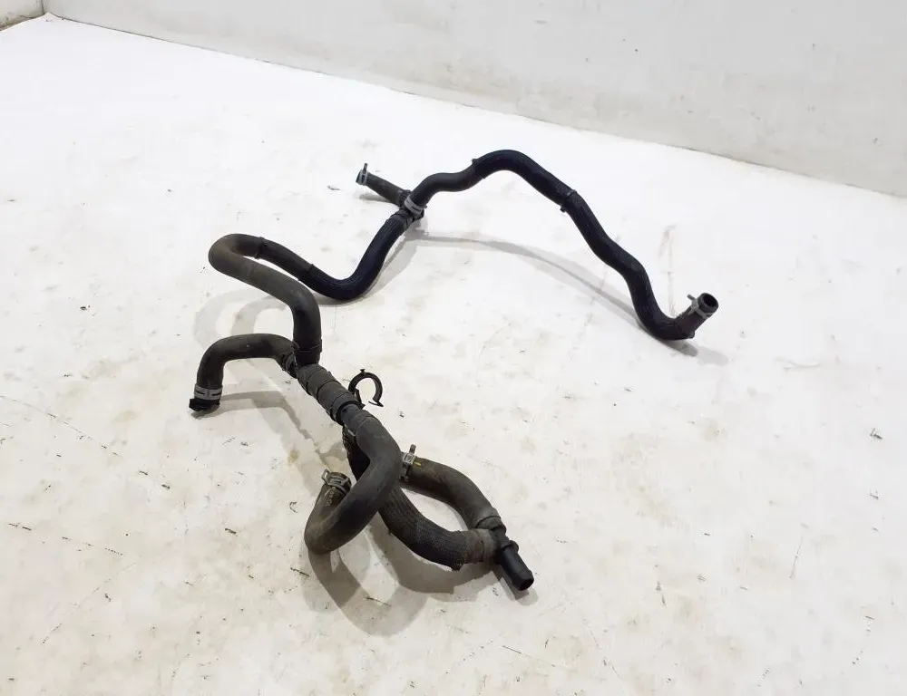 FORD Mustang Mach-E 1 generation (2020-2024) Шланг радиатора охлаждения двигателя правой стороны LJ938C351BB 31642393