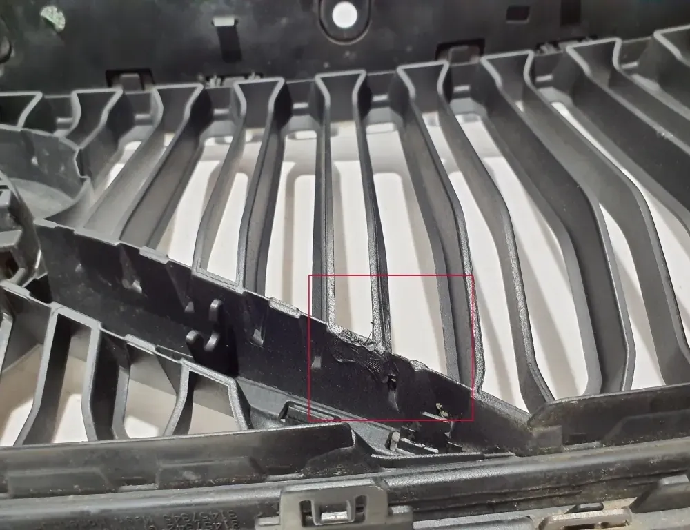 VOLVO XC40 1 generation (2017-2024) Front Upper Grill 31479415 36200189