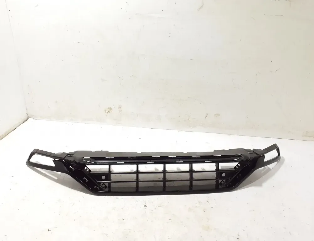 VOLVO XC90 2 generation (2014-2024) Front Bumper Molding 31663528 34529358