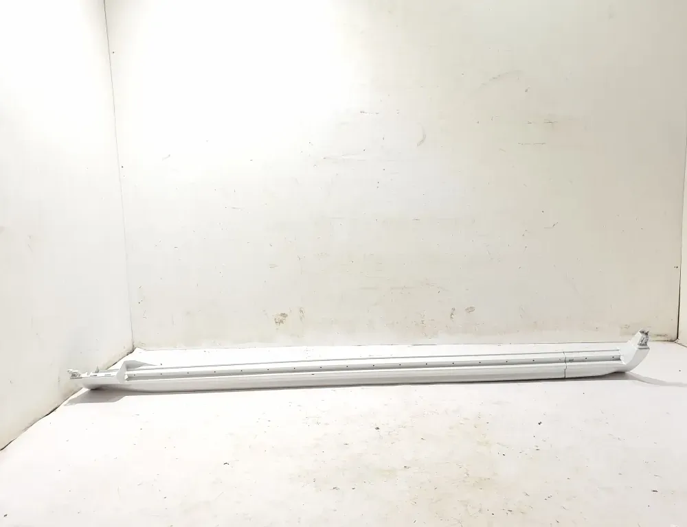 VOLVO XC90 2 generation (2014-2024) Right Side Plastic Sideskirt Cover 31672370 34529352