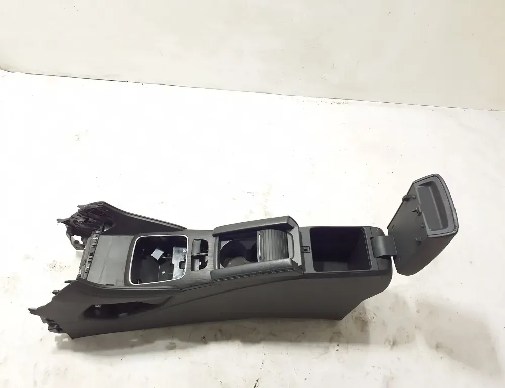 MG Armrest 10295815,10289764,10935650 34506412