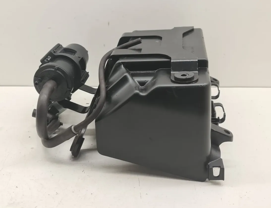 HONDA NC Батарейный ящик 81210-MGS 32783658