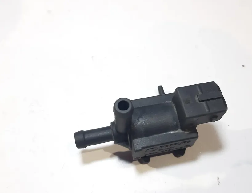 VOLVO S80 1 generation (1998-2006) Solenoid Valve 9470775 11716360