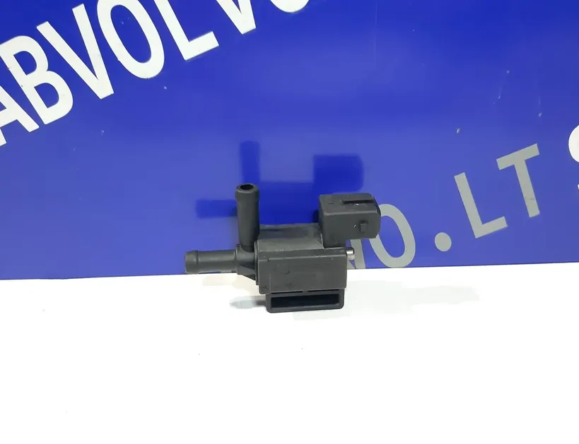 VOLVO S80 1 generation (1998-2006) Solenoid Valve 9470775 11716365