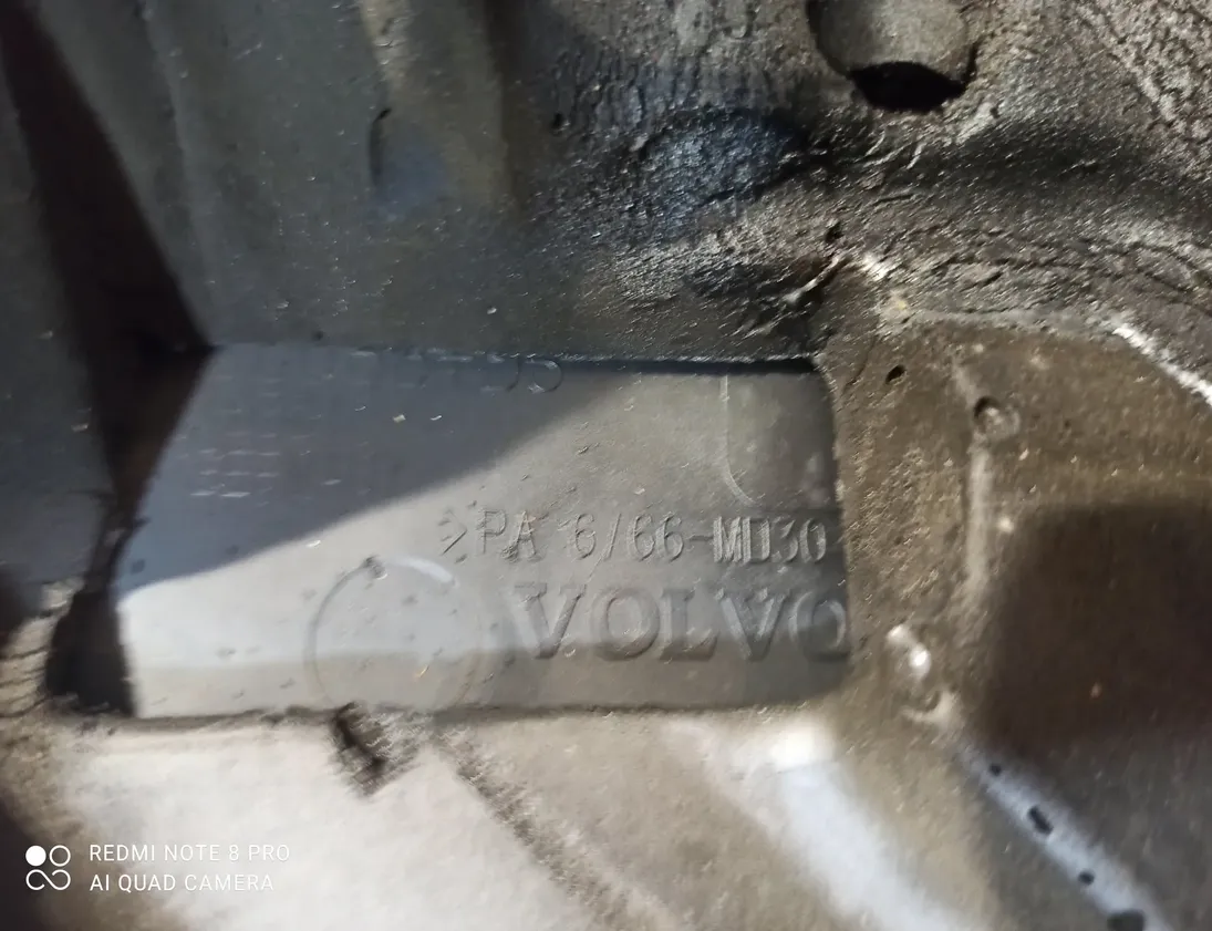 VOLVO S60 2 generation (2010-2020) Engine Cover 08653495 12150827