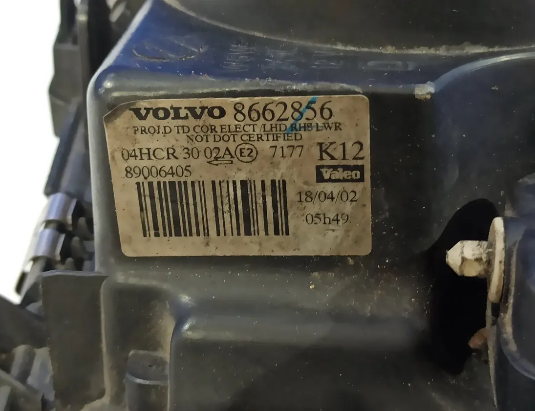 VOLVO S80 1 generation (1998-2006) Front Right Headlight 89006405,8662856,8693556 16008653