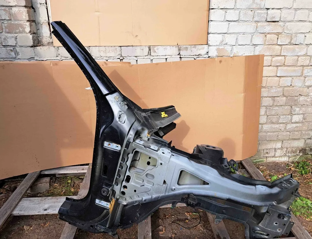 VOLVO XC90 2 generation (2014-2024) Front Right Quarter Panel 31378044 32574573