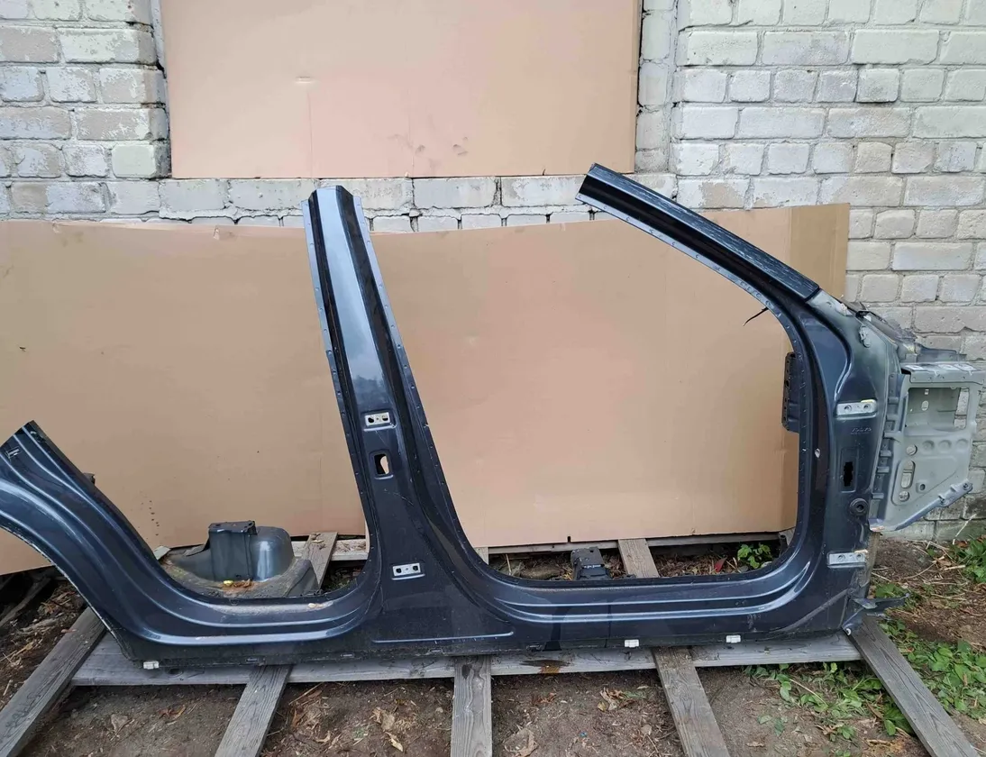 VOLVO XC60 2 generation (2017-2024) Front Right Quarter Panel 31462232,32353814 32574649