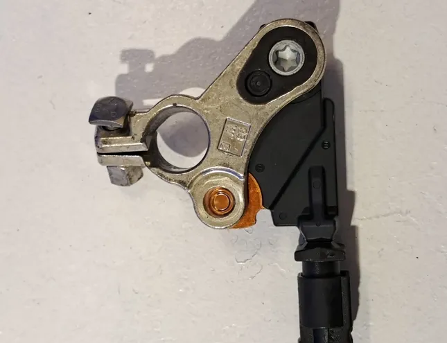 LAND ROVER Range Rover 4 generation (2012-2022) Kлемы аккумулятора BJ32-10C679-AE 33718571