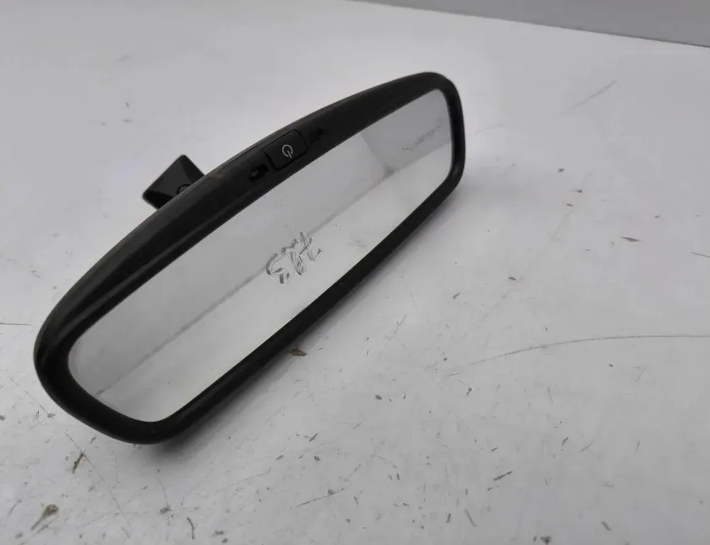 TOYOTA Corolla Verso 1 generation (2001-2009) Установка камеры заднего вида 9050685062005 36186867
