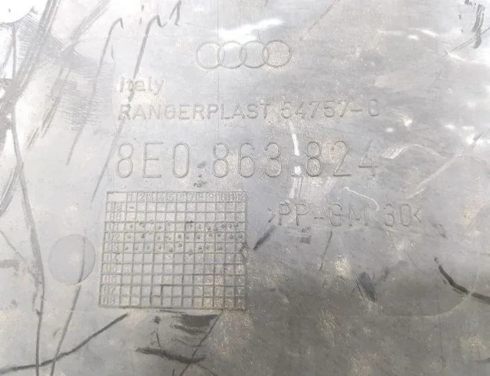 AUDI A6 C5/4B (1997-2004) Engine Cover 8E0863824 26437674