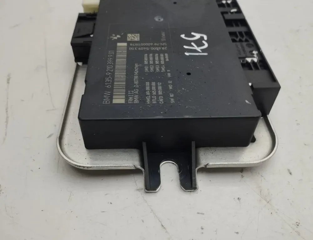 BMW 7 Series F01/F02 (2008-2015) Headlight Control Unit 9210399 31181576