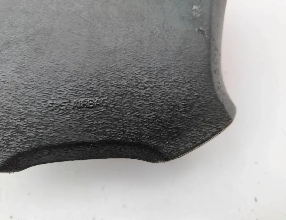 VOLVO V70 2 generation (2000-2008) Подушка безопасности руля P30721996 36130107