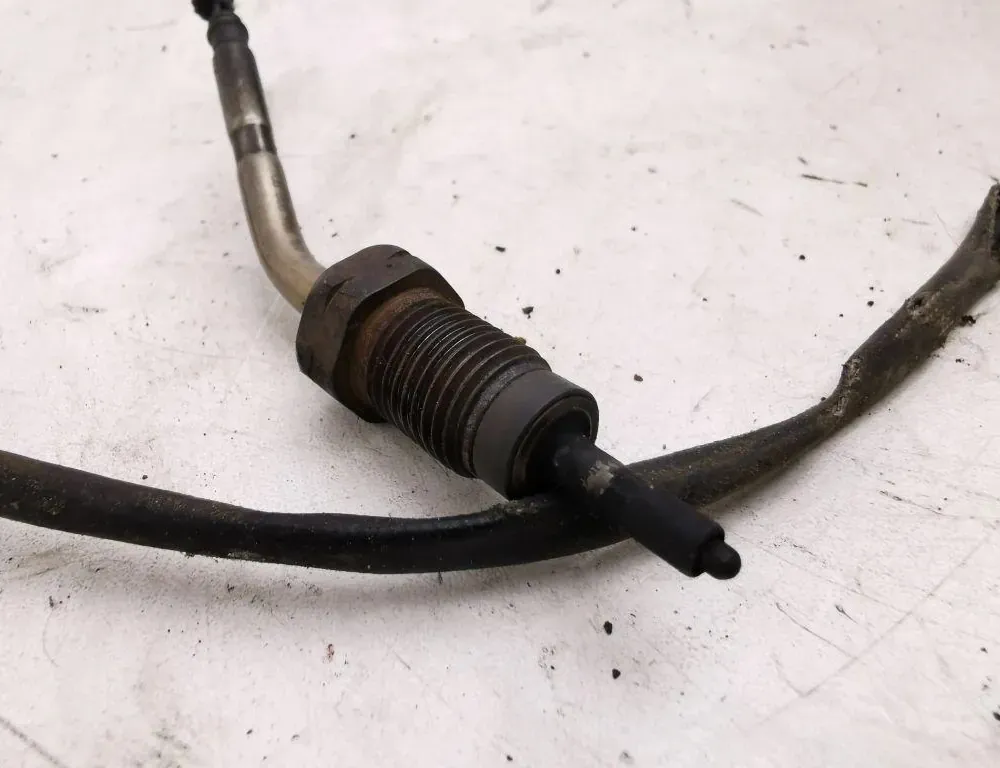 VOLKSWAGEN Passat B6 (2005-2010) Exhaust gas temperature sensor 05L906088BD 34808431