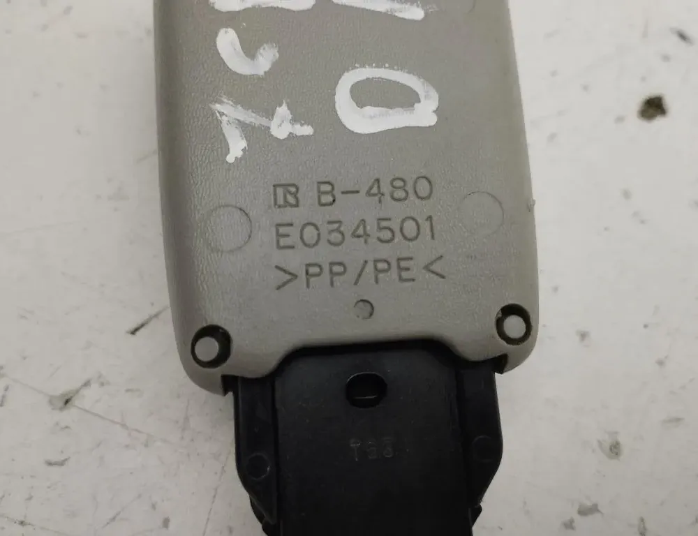 LEXUS IS XE20 (2005-2013) Front Right Seat Buckle E034501 36082273