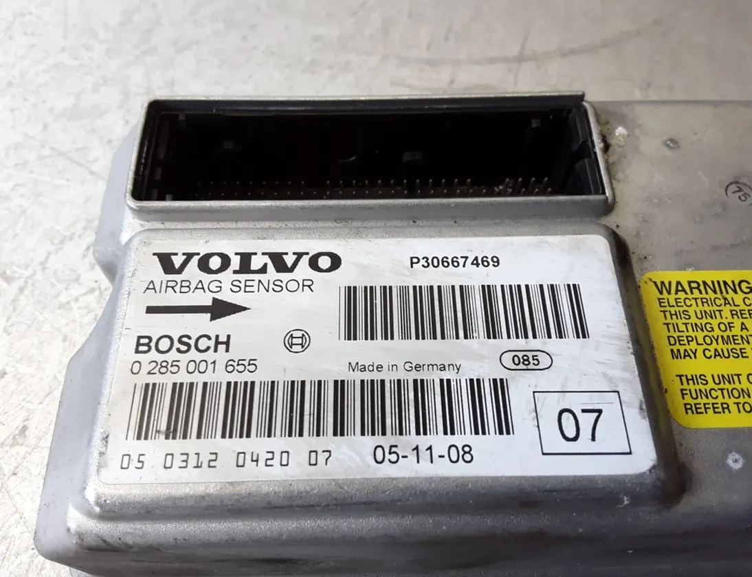 VOLVO V70 2 generation (2000-2008) SRS Control Unit 0285001655,P30667469 23579816