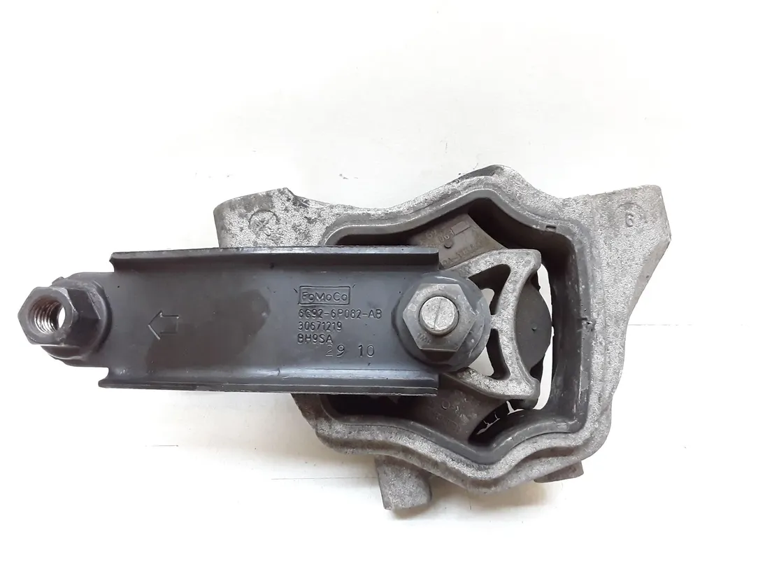 VOLVO XC60 1 generation (2008-2017) Передняя подушка двигателя 8G9N6L063 23589691